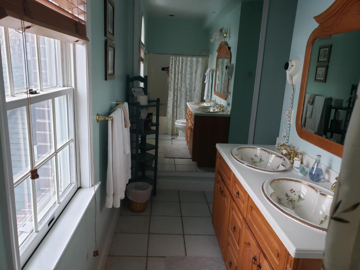سولومونز Blue Heron Inn - A Bed And Breakfast Llc المظهر الخارجي الصورة
